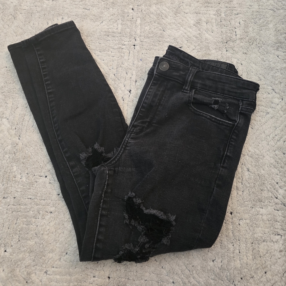 Women's 10 Short American Eagle Jeans Black Distressed Ripped